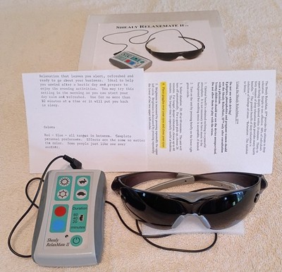 SHEALY RelaxMate II Stress Relief Light Therapy Eye Mask System Great condition!