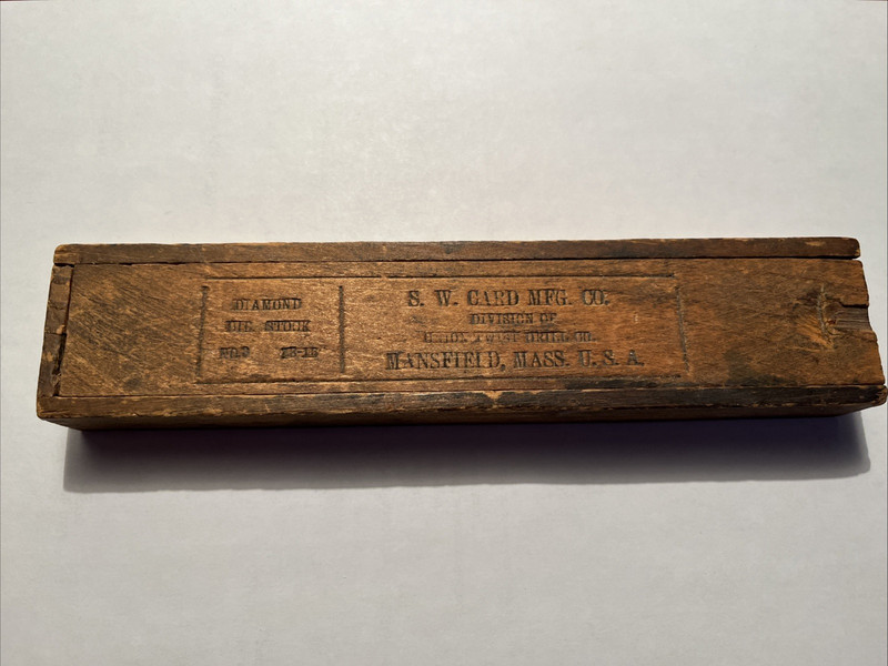 S.W. Card Mfg. Co. Diamond Die Stock No. 3 3-16 With Winter Inc Die 32 08