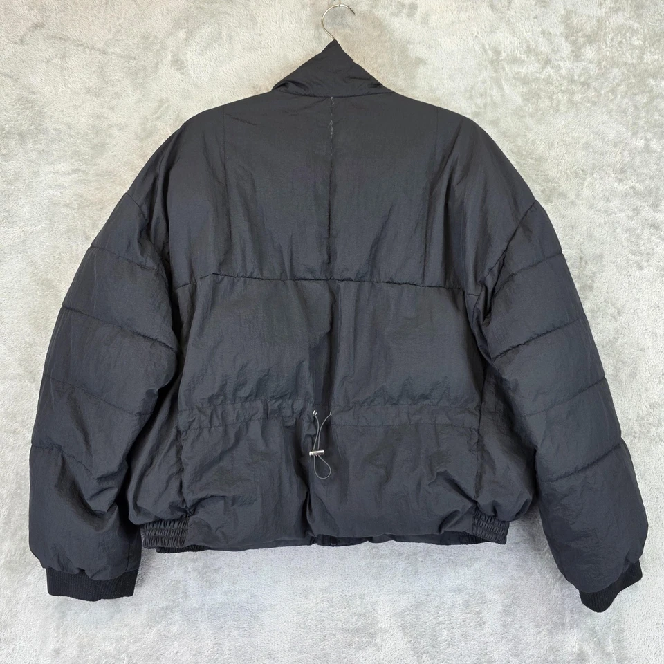 Free People 夹克女式 M 黑色超大 Puffer 外套绗缝尼龙保暖冬季 — 第 2/4 张图片