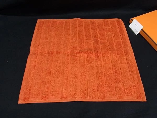 HERMÈS Orange Bath Towels & Washcloths for sale | eBay