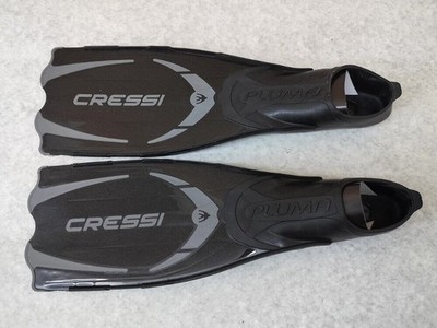 Cressi Pluma Scuba/Snorkeling Fins Black And Silver Mens Size 3.5/4.5