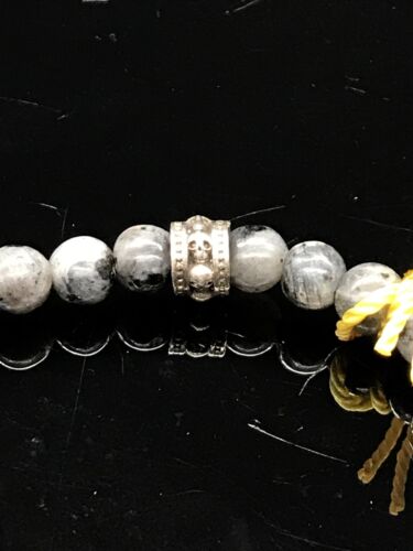 PULSERA INVICTA ELEMENTS HOMBRE LABRADORITA NEGRA CON CRÁNEOS (35930) - Imagen 3 de 4