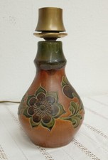 Lampenfuß Keramik Ritzdekor floral Blüte mehrfarbig Bauernhaus Cottage