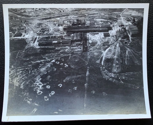 1945 WW2 REAL AERIAL PHOTO HEAVILY CRATERED BOMBED AREA AND BUILDINGS GERMANY