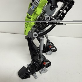 Lego Bionicle Tuma 8991 Black Gray Green Incomplete Action Figure READ