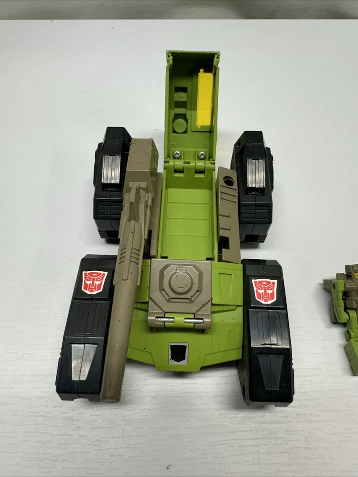 Hardhead Headmaster 100% Complete Vintage 1987 G1 Transformers Action Figure - Image 4 of 4