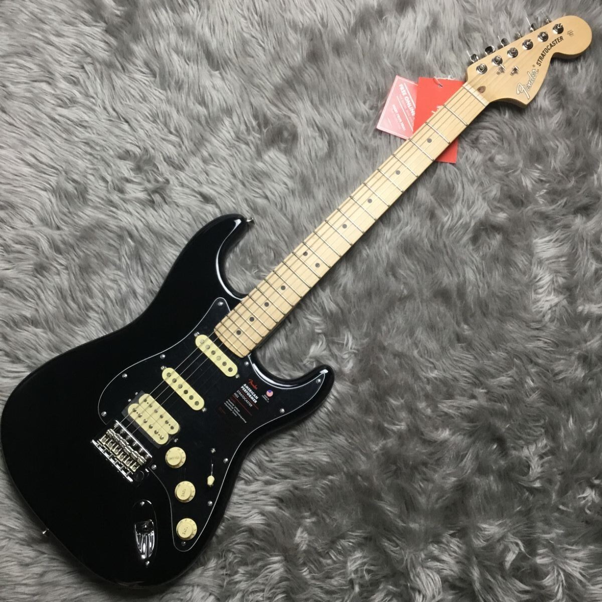 Fender American Performer Stratocaster HSS Maple Fingerboard