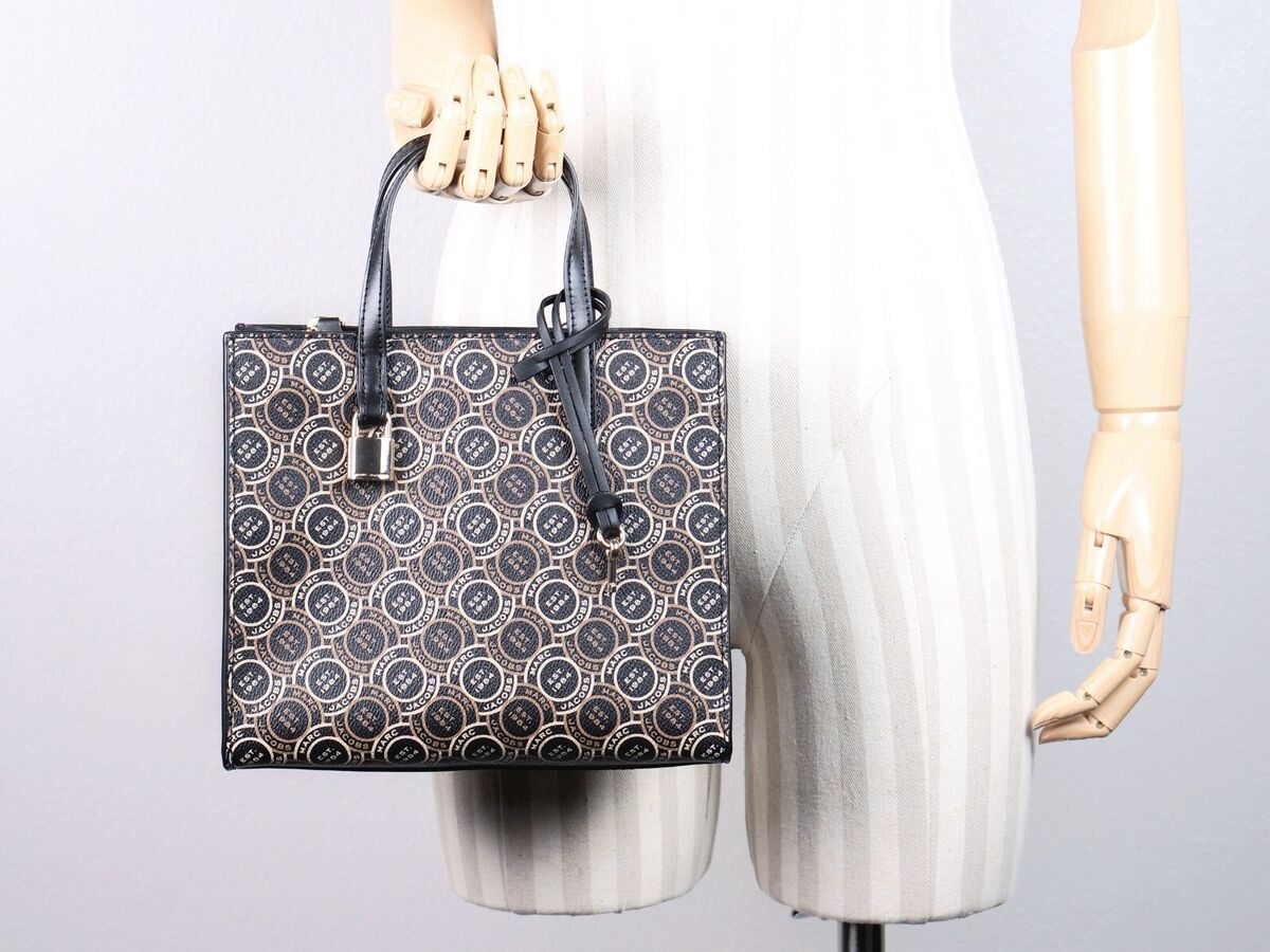 New Marc Jacobs Monogram Logo Printed Mini Grind Signet Tote New Marc Jacobs Monogram Logo Printed Mini Grind Signet Tote