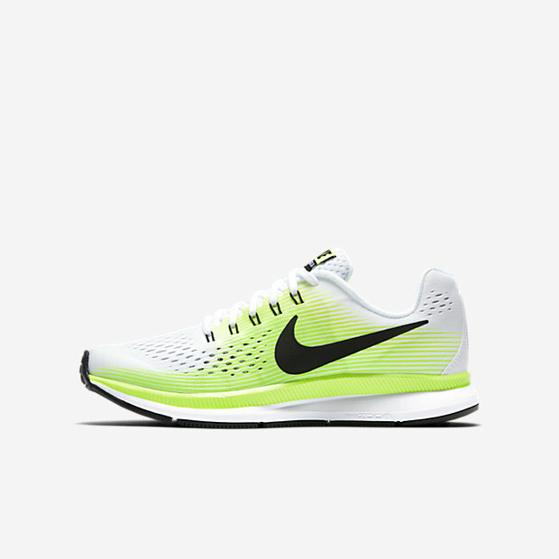 nike running trainers kids