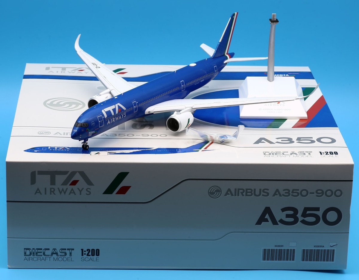 JC Wings 1:200 ITA Airways A350-900XWB Diecast Aircraft JC Wings 1:200 ITA Airways A350-900XWB Diecast Aircraft