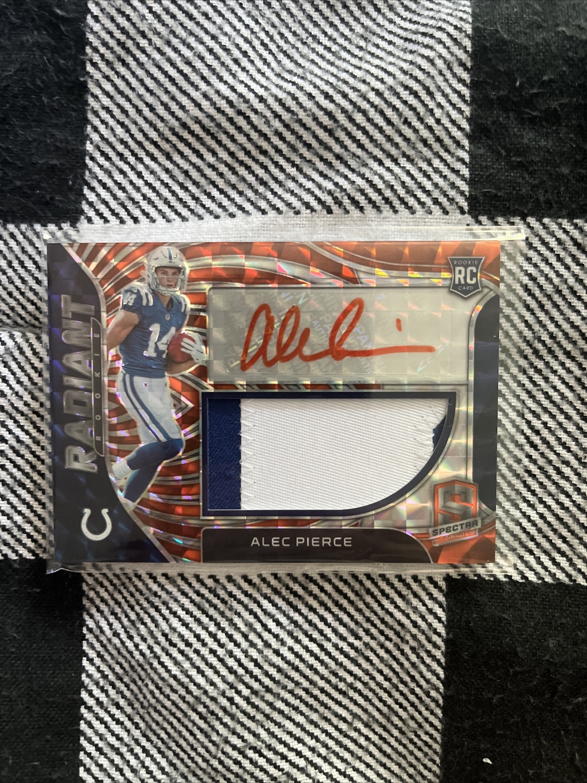 2022 Panini Spectra Radiant Orange RPA  Alec Pierce /15 (Orange Ink!)