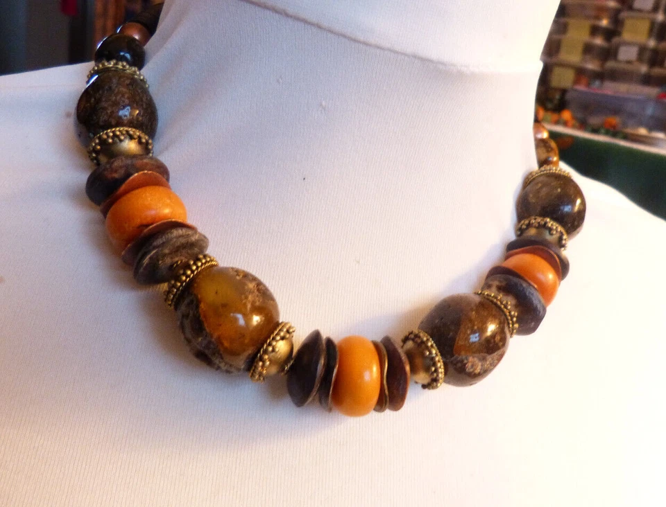 Enorme collar de cuentas de bola de ámbar báltico verdoso, diseño Beadart-Austria, único Foto 3 de 4