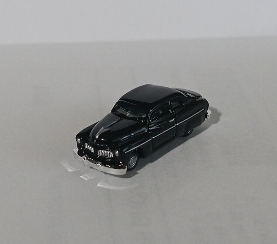 Classic Metal Works 1949 Black Mercury cupé escala N Foto 4 de 4