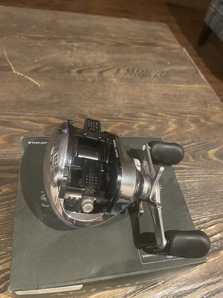 Carrete Shimano Antares Hg y varilla GLoomis NRX Foto 4 de 4