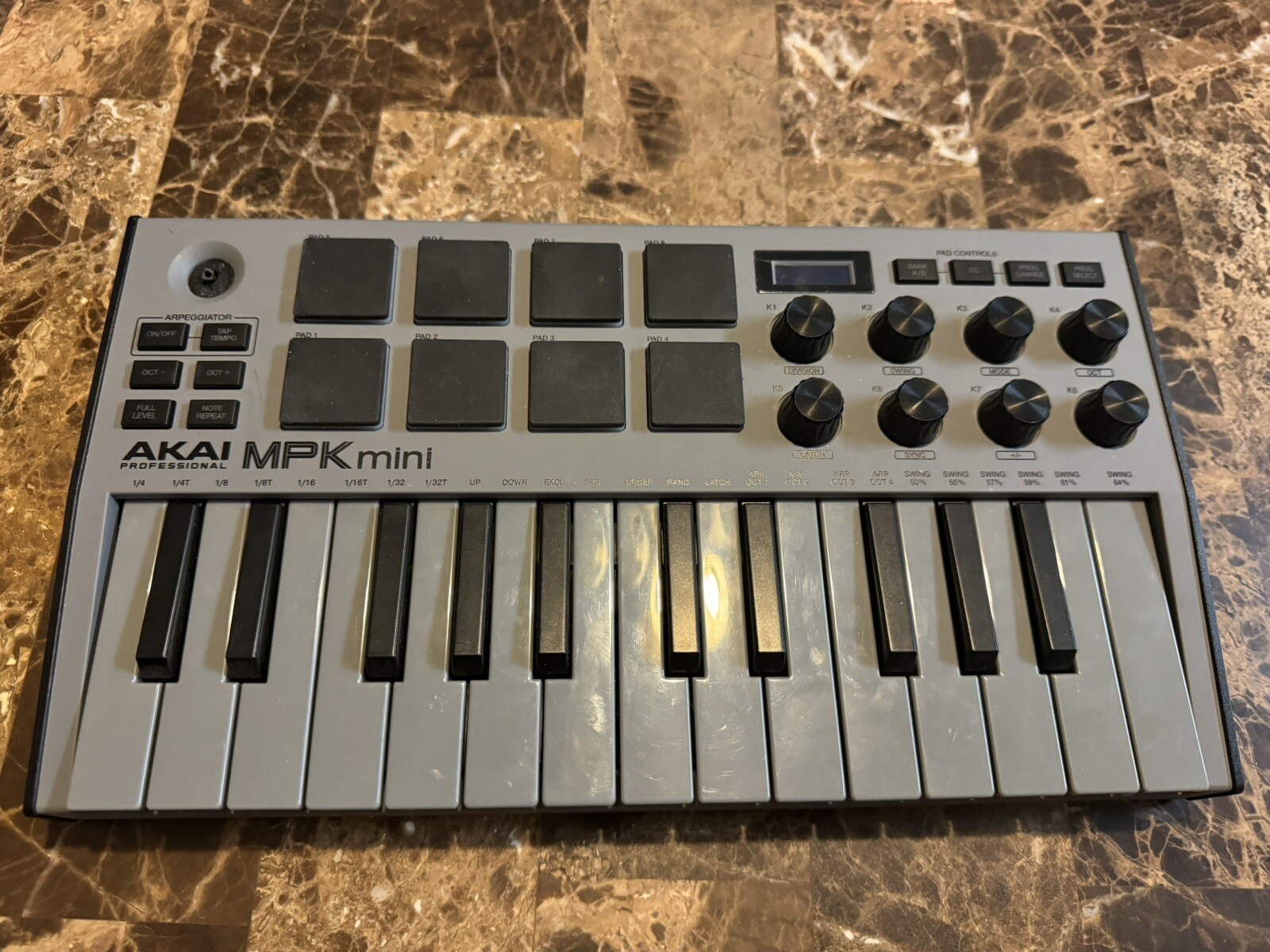 USED BROKEN PARTS NOT TESTED AKAI Professional MPK Mini Edition MIDI Keyboard