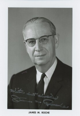 James M Roche James Roche - Signed Photograph (General Motors CEO) | eBay