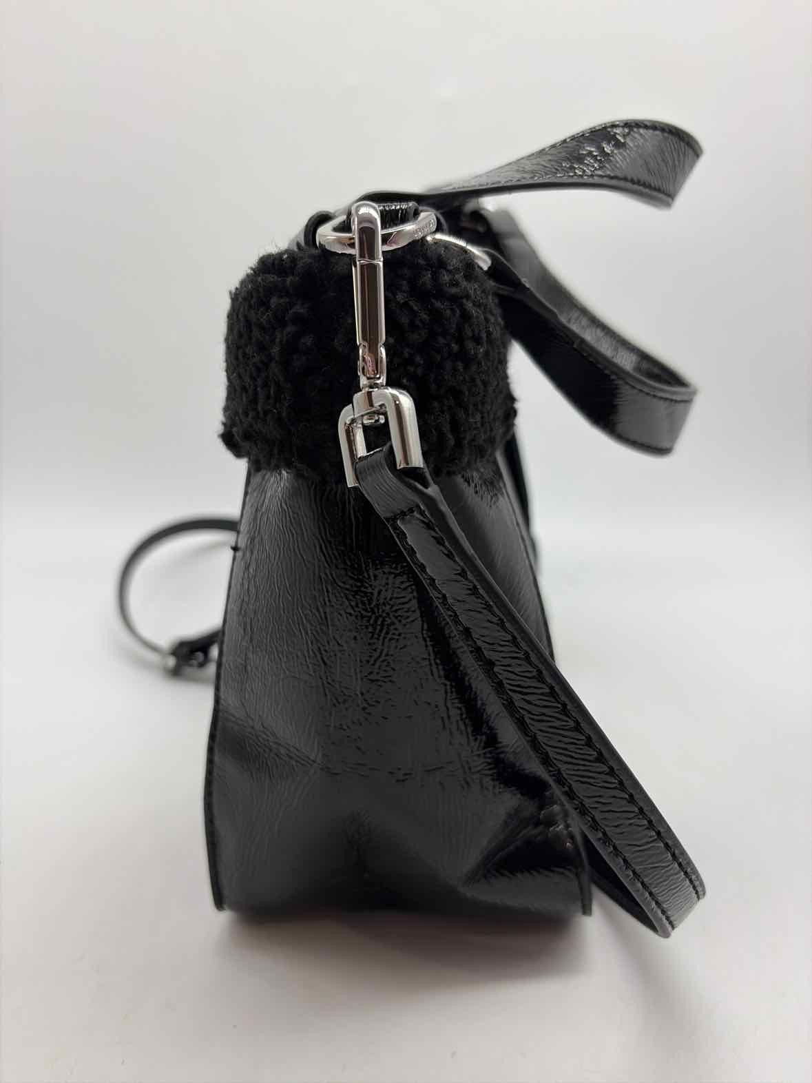 Calvin Klein Black Crossbody Crossbody — image 4