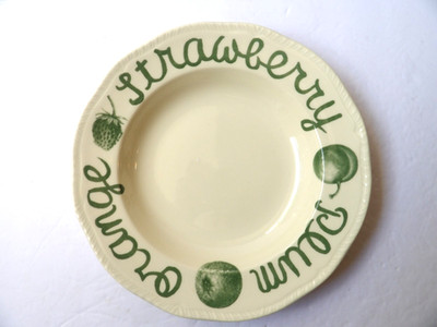 Wood & Sons vintage  COUNTRY GREEN Fruits 8.75''  Rimmed Soup Bowl England