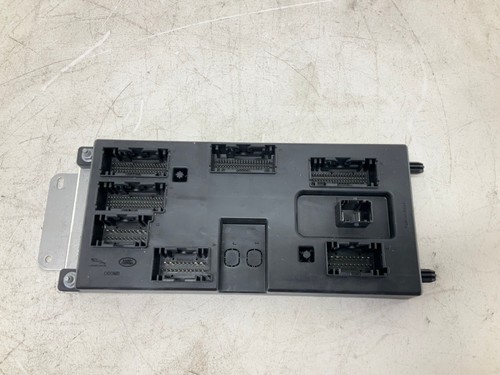 17 Jaguar XE BCM Body Control Module OEM CM - Picture 1 of 10