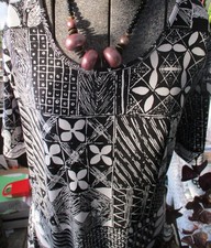 Serengetti Black and White Dress  Size Medium 95% polyester 5% Spandex