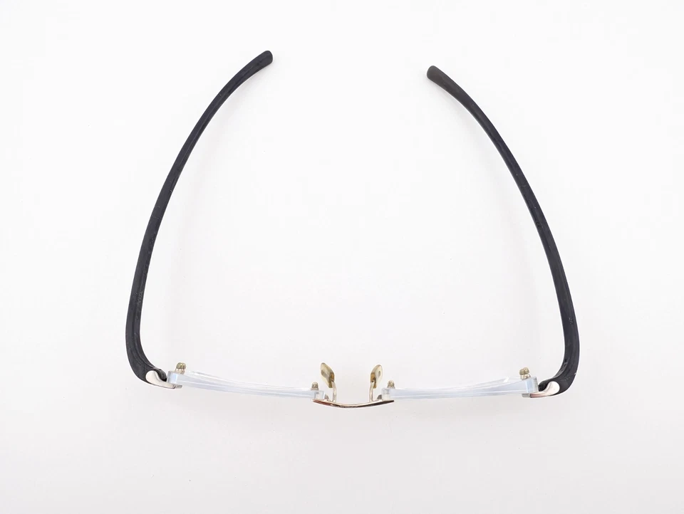 Gafas TAG Heuer, solo monturas, TH7104 002 Plata/Negro, 55-18-135, Francia Foto 3 de 4