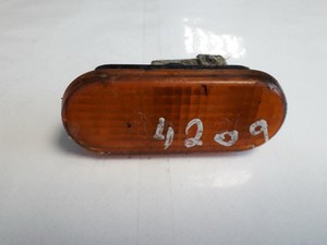 1H0949111 Seitenblinker (Kotflügelblinker) Vorne Rechts  Volkswa DE577089-01