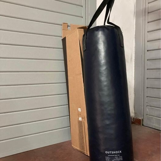 Sacco da boxe Outshock 20kg