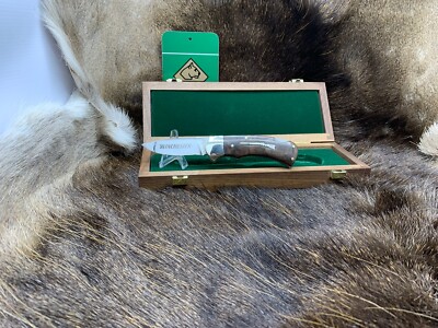 Puma Winchester 100th Anniv. 0725 Knife & Walnut Handles - Mint Presentation Box