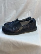 Alegria Women  s 38/US 7.5-8 Iridescent Comfort Slip On Black Blue