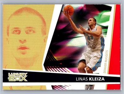 Linas Kleiza 2005-06 Topps Luxury Box Loge Level /200 #138