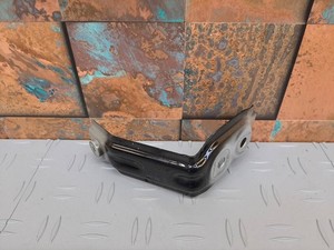 Halterung Befestigung linker Kotflügel BMW XM G09 12 km!!!