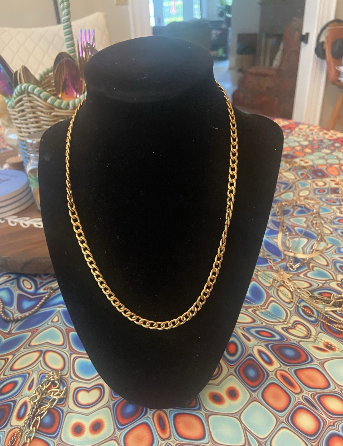 Gold Tone Metal Curb Link Chain Necklace, Chain Style Fashion Jewelry, No Stone