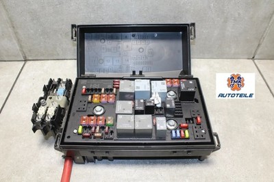 Opel Astra J Sicherungskasten Relaiskasten Sicherungen 13318782 RH