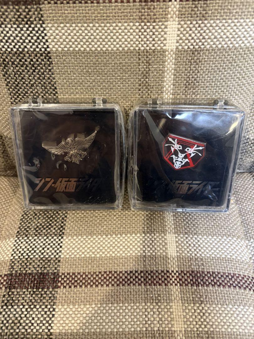 Shin Kamen Rider Pin Badge 2 Items Set Shocker