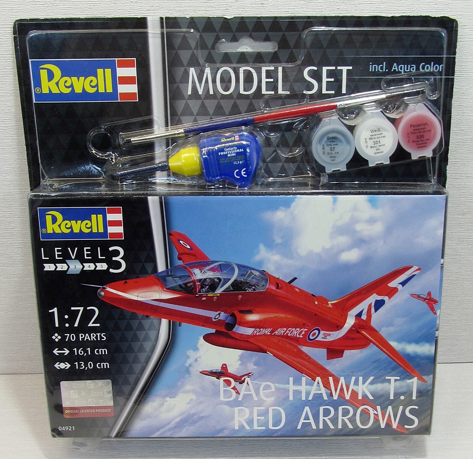 REVELL 1:72 Aircraft Model Kit  BAe Hawk T. 1 Red Arrows  NEW & SEALED