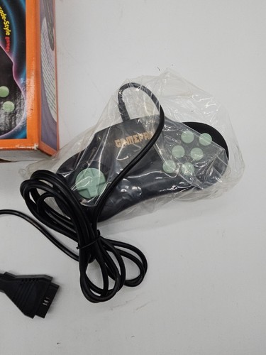 Gamepad! Controlador de puerto de juego de 15 pines y 6 botones puerto midi con caja abierta - Imagen 2 de 4