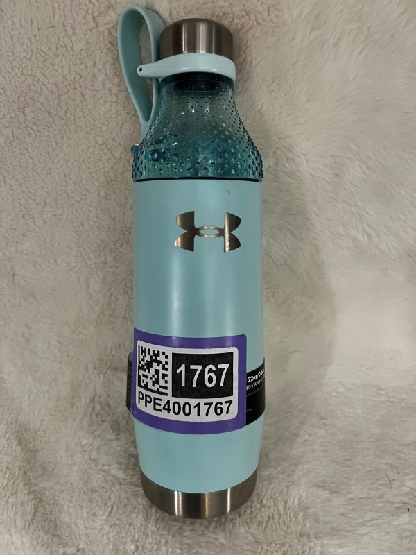 Blue/Greem Under Armour water bottle 22oz.