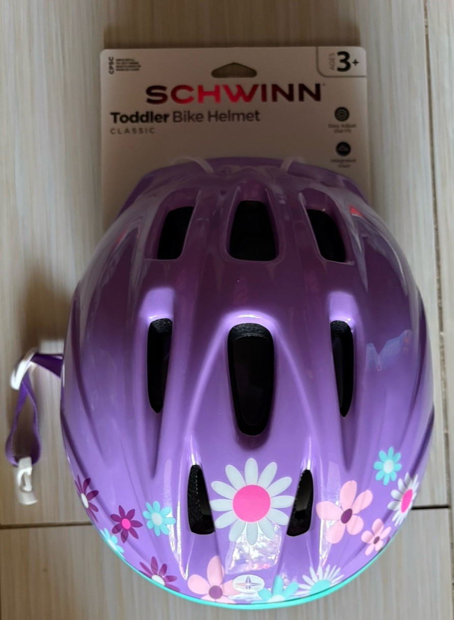 Schwinn  Classic Toddler Bike Helmet Purple 3+