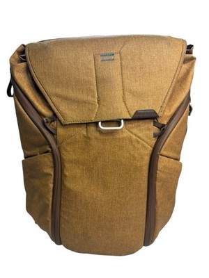 Peak Design Everyday 20L Backpack V1, Discontinued Brown/Tan *flawed* Outdoor
