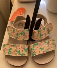 Toddler Girl Floral Print Sandals Size 4 New With Tags
