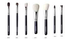 Hakuhodo 7-Piece Hand-Crafted Japanese Makeup Brush Set Professional Quality