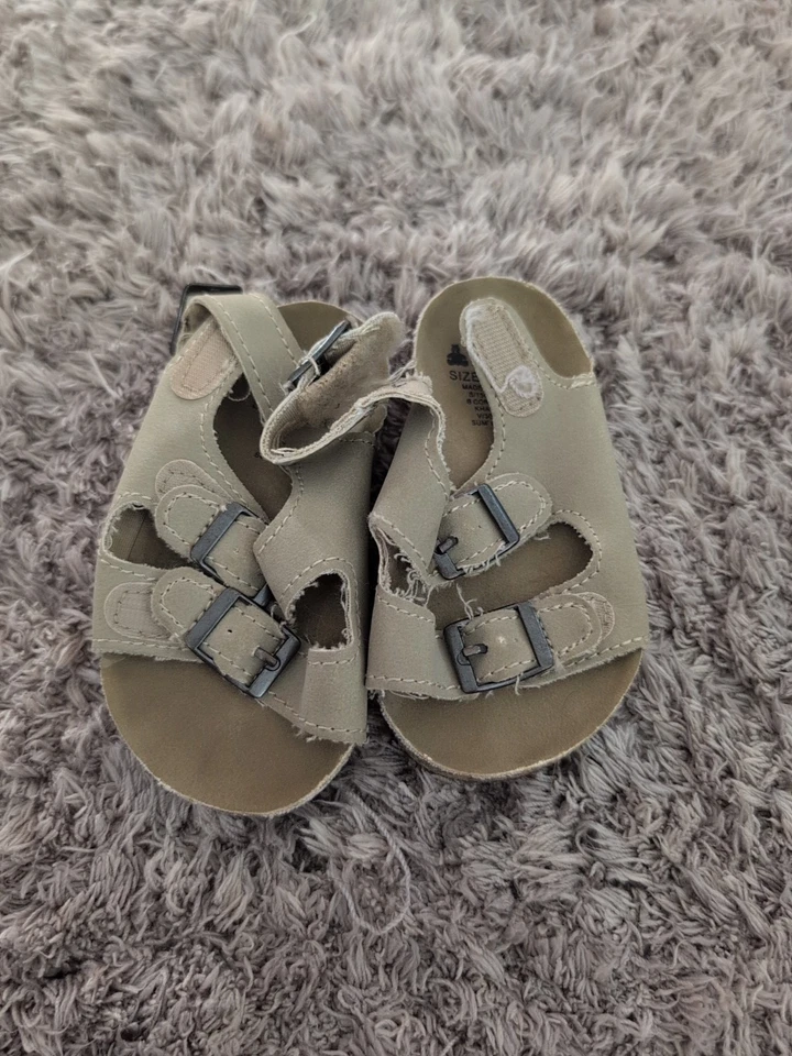 Botines Infantiles 6-12 Meses Sandalia y Botines En Buen Estado Ver Fotos Foto 3 de 4