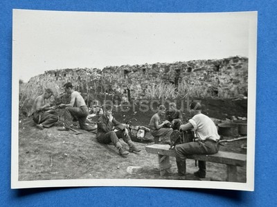 5 x Photo, Inf.-Regt 686, Soldiers Behind the Front at Rest Russia (MJ-01)