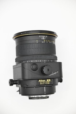 Nikon PC-E Micro 85mm / 2,8 D Manual Focus Tilt/Shift 