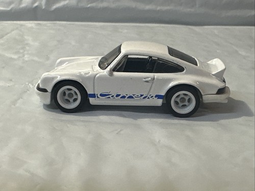 2023 Hot Wheels White Porsche 911 Carrera RS 2.7 With Rubber Tires Real RiderS - Picture 6 of 9