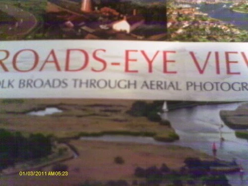 A Broads-eye View: The Norfolk Broads Through Ariel Ph... by Page, Mike Hardback