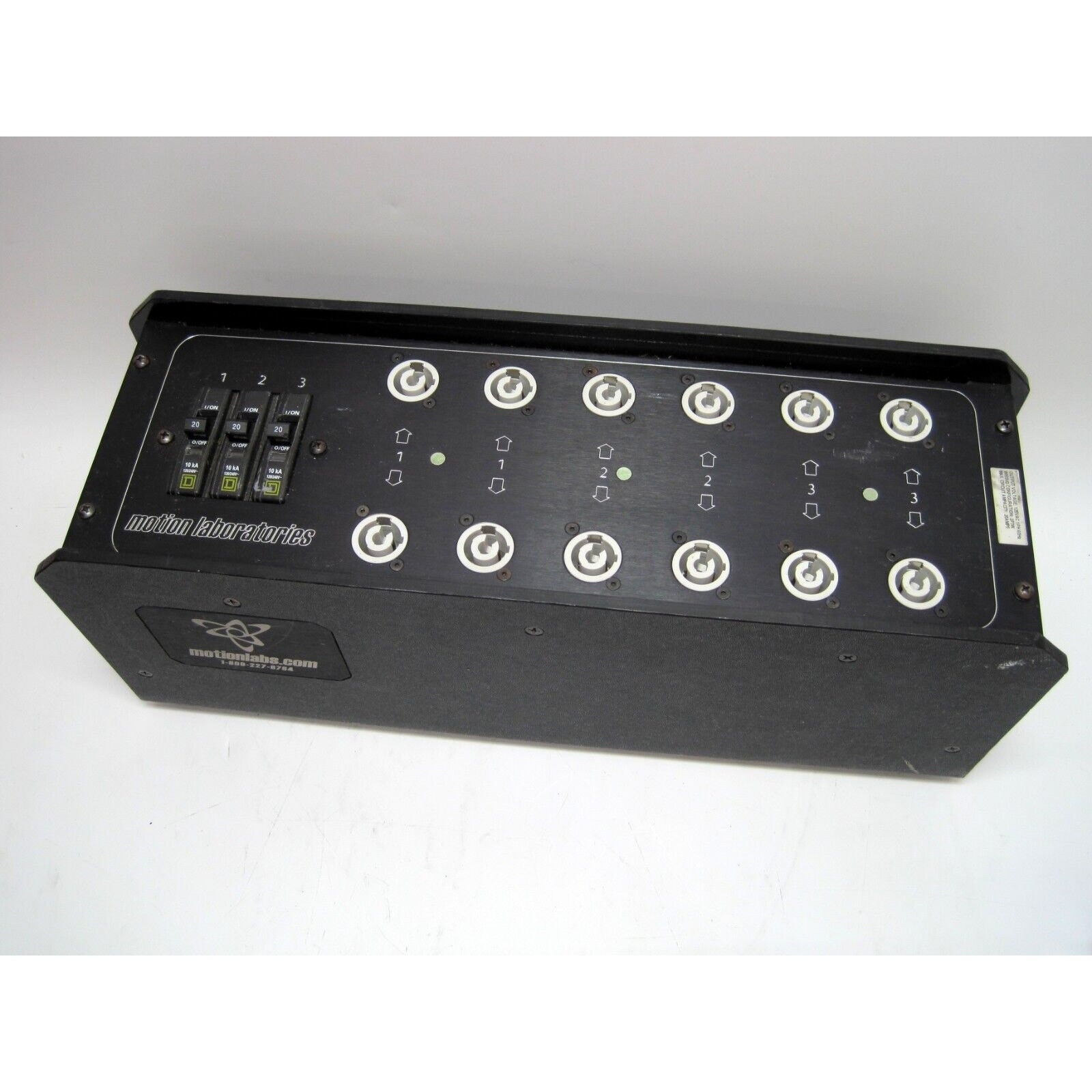 Motion Labs 1175-01-003-208-0001 Stringer Box Breakered 12 - Powercon Connectors