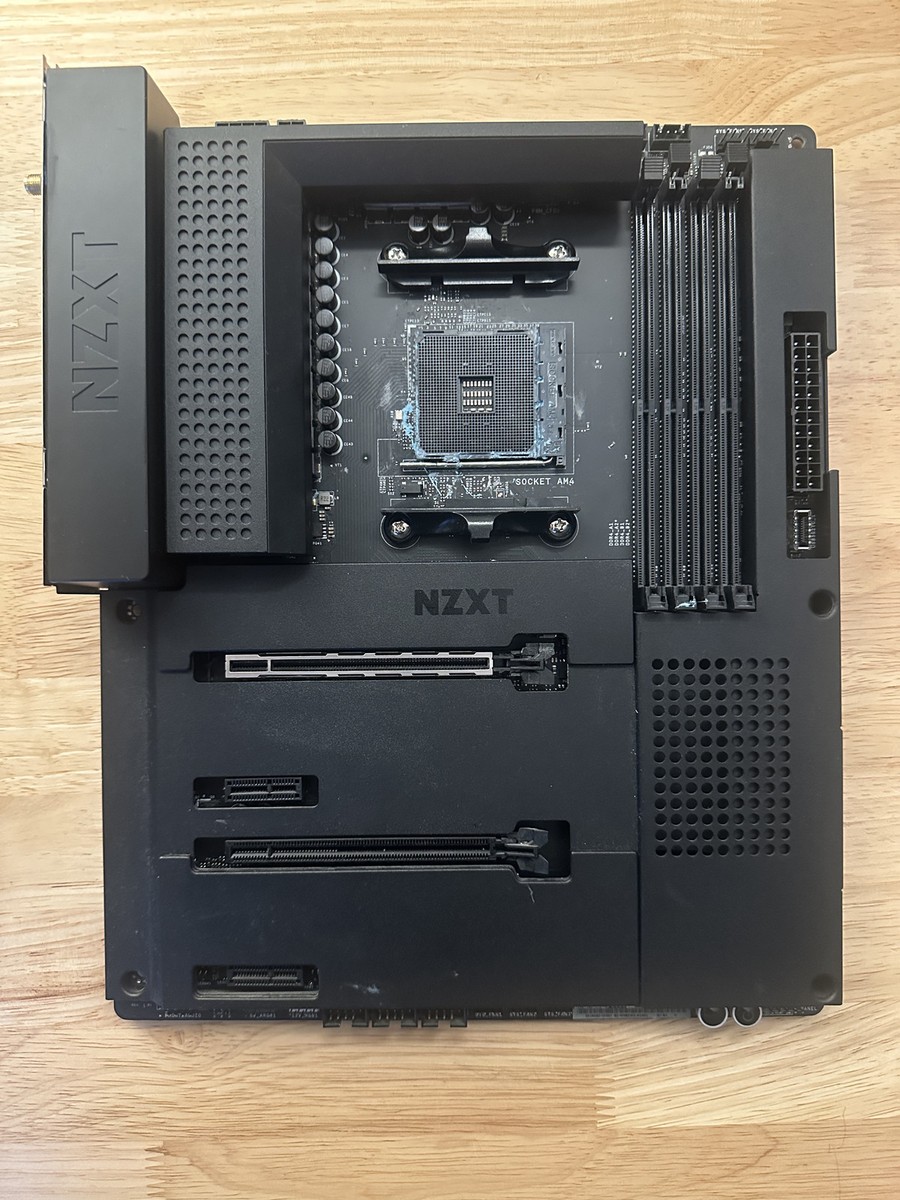 nzxt n7 B550 ＋ ddr4メモリー64GB nzxt n7 B550 ＋ ddr4メモリー64GB nzxt n7 B550 ＋ ddr4メモリー64GB