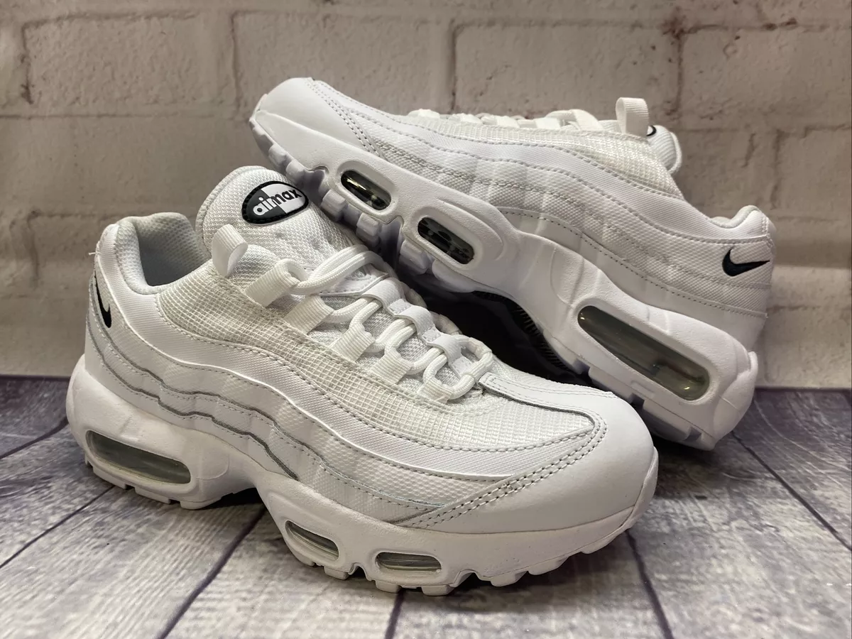 Nike Air Max 95 Essential White Black Shoes CK7070-100 Women’s Size 6.5 NEW