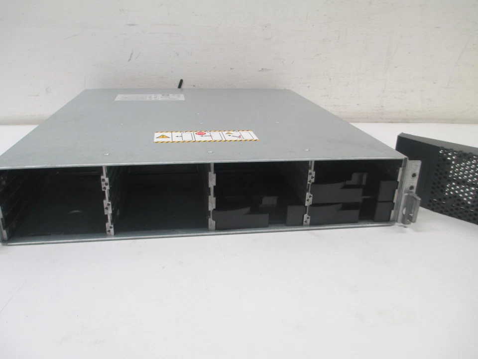 EMC EAE 12-Bay Storage Array SP Module - Image 3 of 4